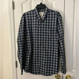 St John’s Bay Mens Large Blue White Button Up Shirt